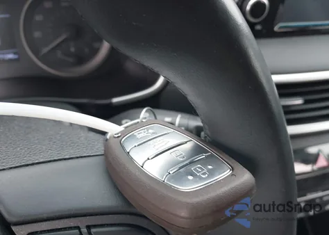 2019 Hyundai Tucson Limited z USA, uszkodzony, nr VIN KM8J3CAL6KU079137